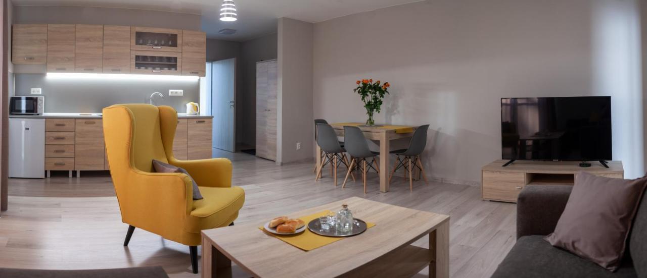 City Apartments Liptovsky Mikulas Ngoại thất bức ảnh